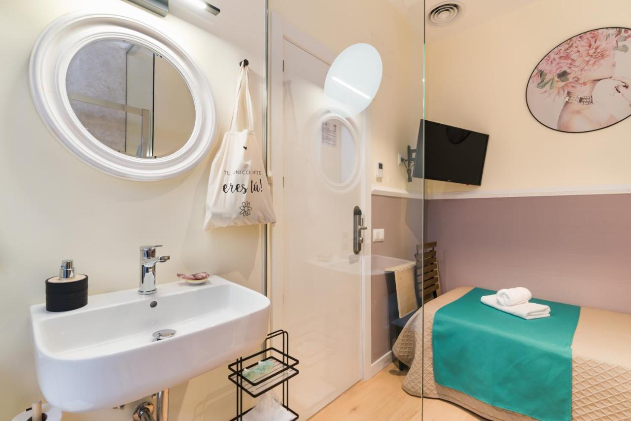 Hostal Evoke Мадрид Екстер'єр фото