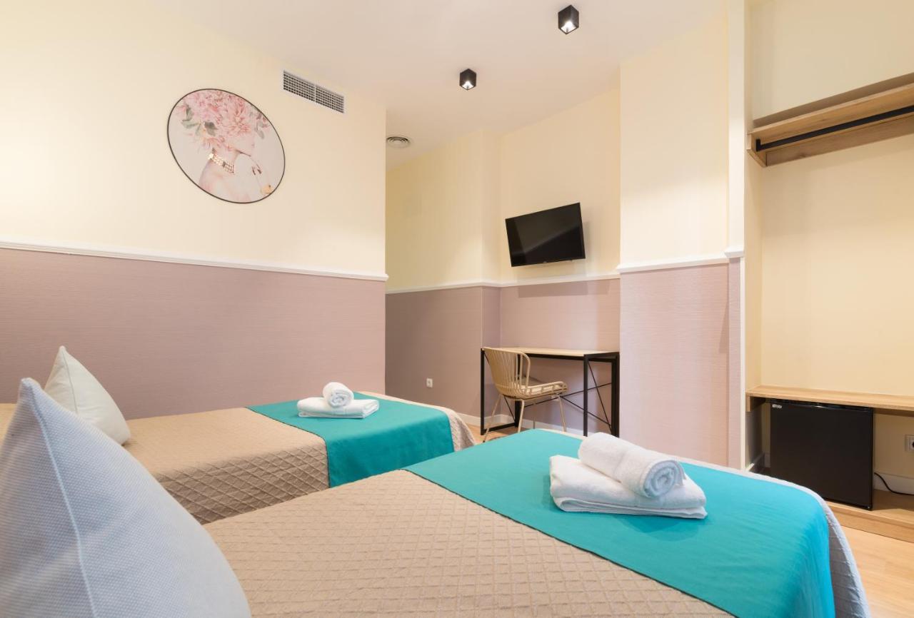 Hostal Evoke Мадрид Екстер'єр фото