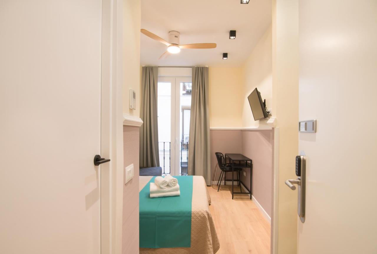 Hostal Evoke Мадрид Екстер'єр фото