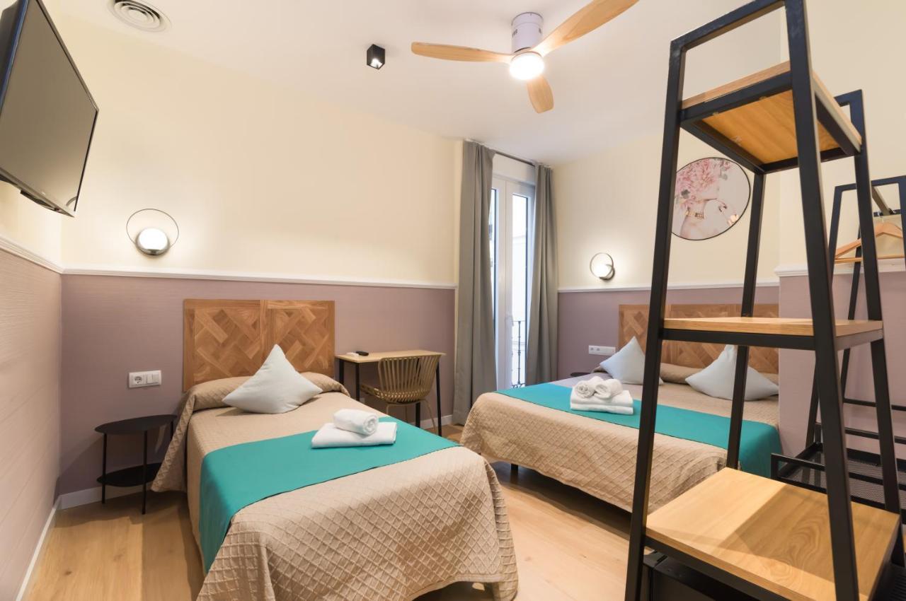 Hostal Evoke Мадрид Екстер'єр фото