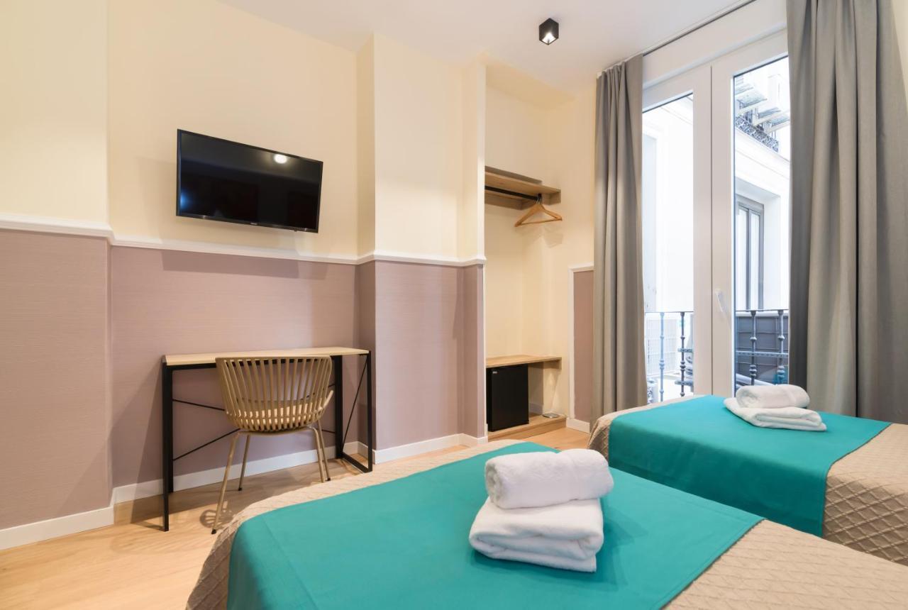 Hostal Evoke Мадрид Екстер'єр фото